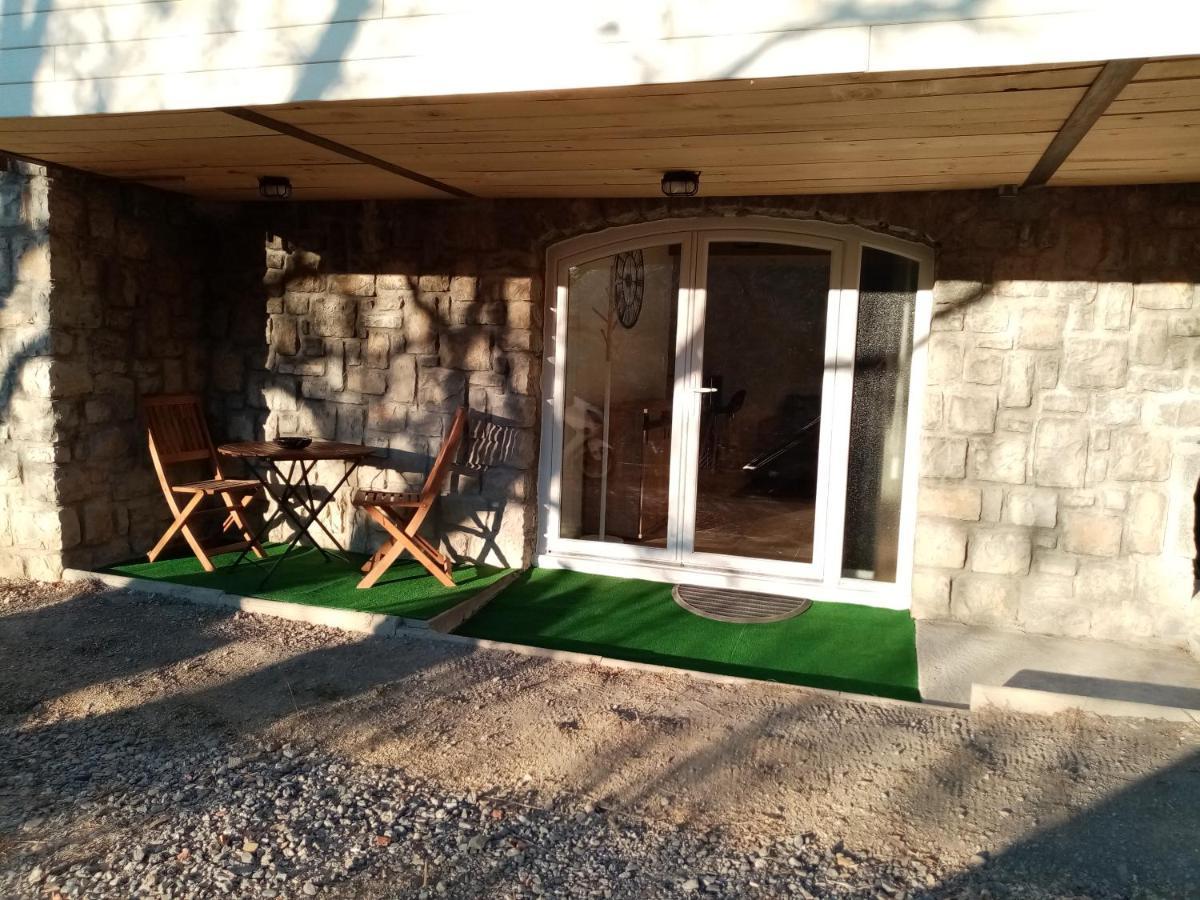 Studio de Charme neuf à la Montagne Puget-Rostang Extérieur photo